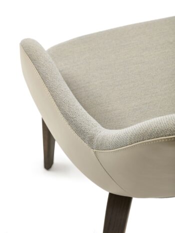 Hemelaer Interior Durlet Messeyne messeyne chair details leather chamo albast with fabric arco cloud 3