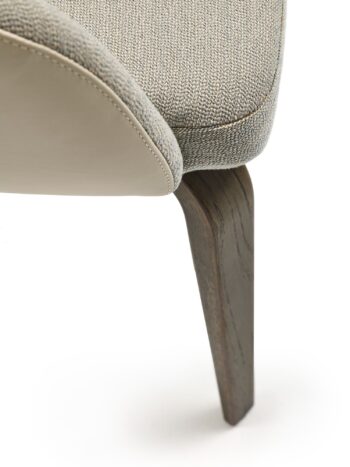 Hemelaer Interior Durlet Messeyne messeyne chair details leather chamo albast with fabric arco cloud 5