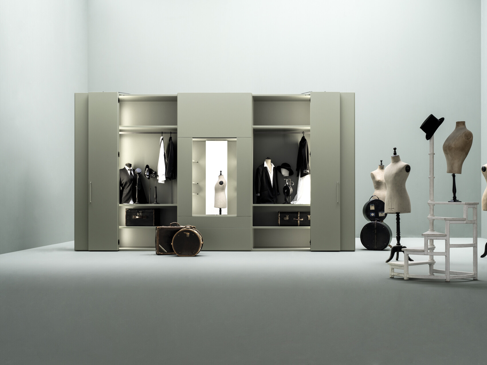 Hemelaer-Interior-Caccaro-2-ROOMY-modulo-specchio-girevole